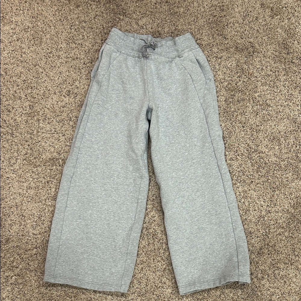 Lululemon Scuba Mid-Rise Wide-Leg Pant *Short